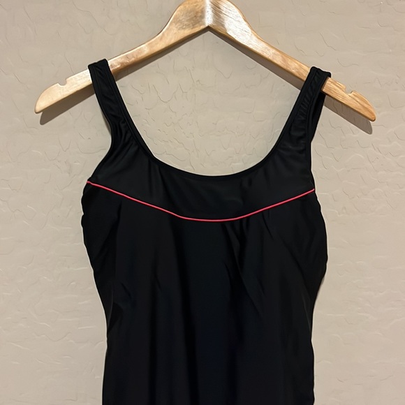 Catalina black red swimsuit sz XL - Picture 2 of 9